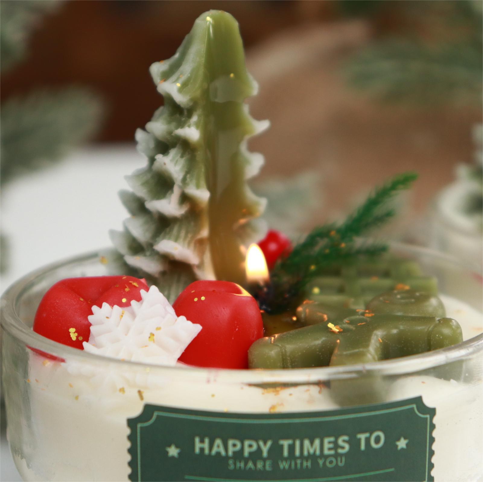 Christmas Cup Candle – Cozy Skin-Inspired Scented Candle for Gifting & Holiday Styling