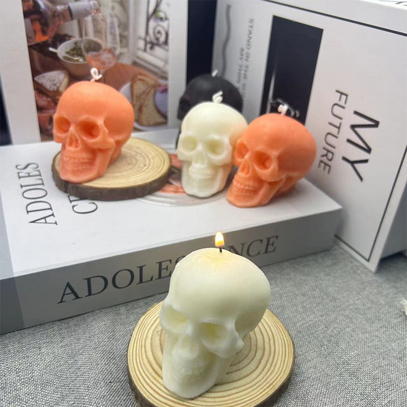 Halloween Skull Scented Candle Soybean Wax Handcrafted Skull Head Candle Creative Scented Gift box