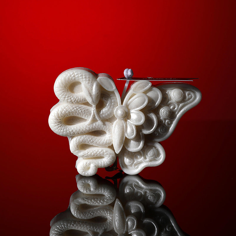 Butterfly & Snake Sculptural Candle – Low Temp Soy Wax, Handcrafted Scented Decor